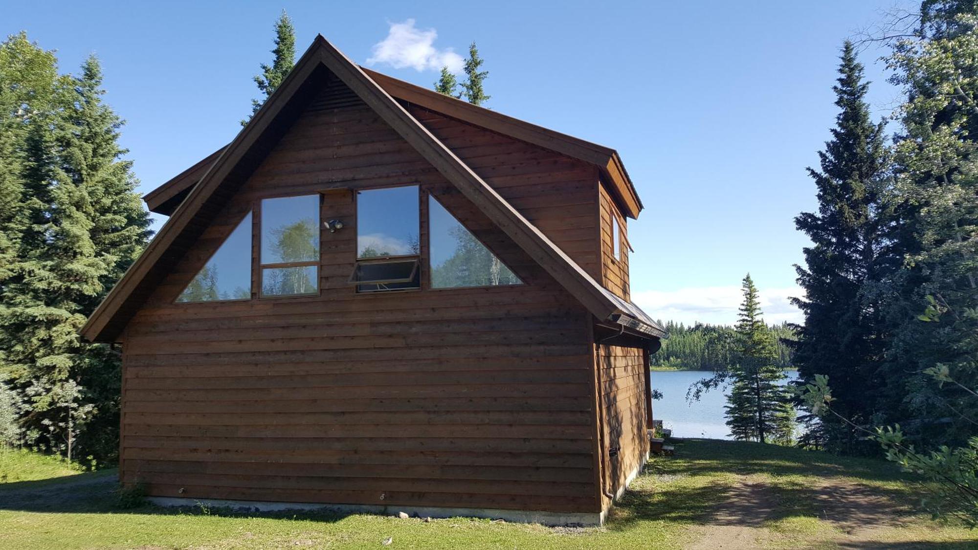Wettstone Guest Ranch Bed and Breakfast Bridge Lake Rum bild