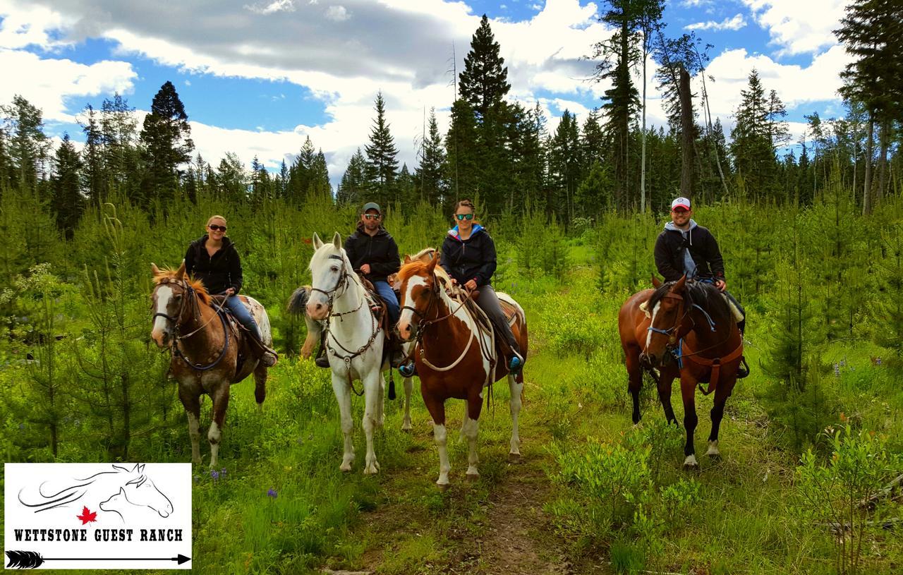 Wettstone Guest Ranch Bed and Breakfast Bridge Lake Exteriör bild